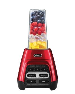 Licuadora Oster roja con tecnología reversible BLSTPYG1310RBG